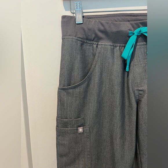 Figs Gray Women's Pants with Teal Drawstring - Picture 7 of 13